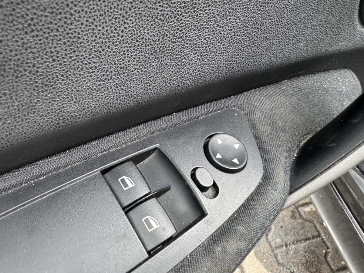 BMW 1er E87 original Au&szlig;enspiegel links elektrisch verstellbar 475 Blacksapphire Bj.2005